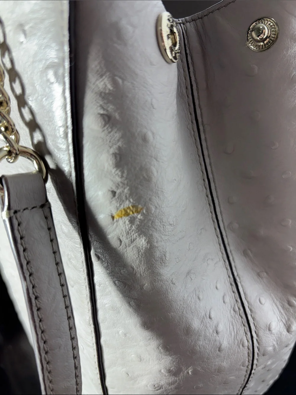 Kate Spade Elegant Ivory Structured Satchel with Textured Finish - Picture 6 of 9